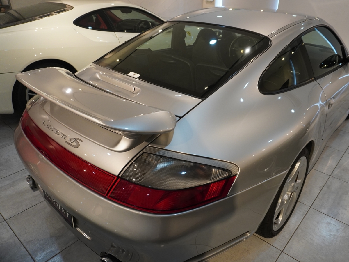 ポルシェ　911(Type996)