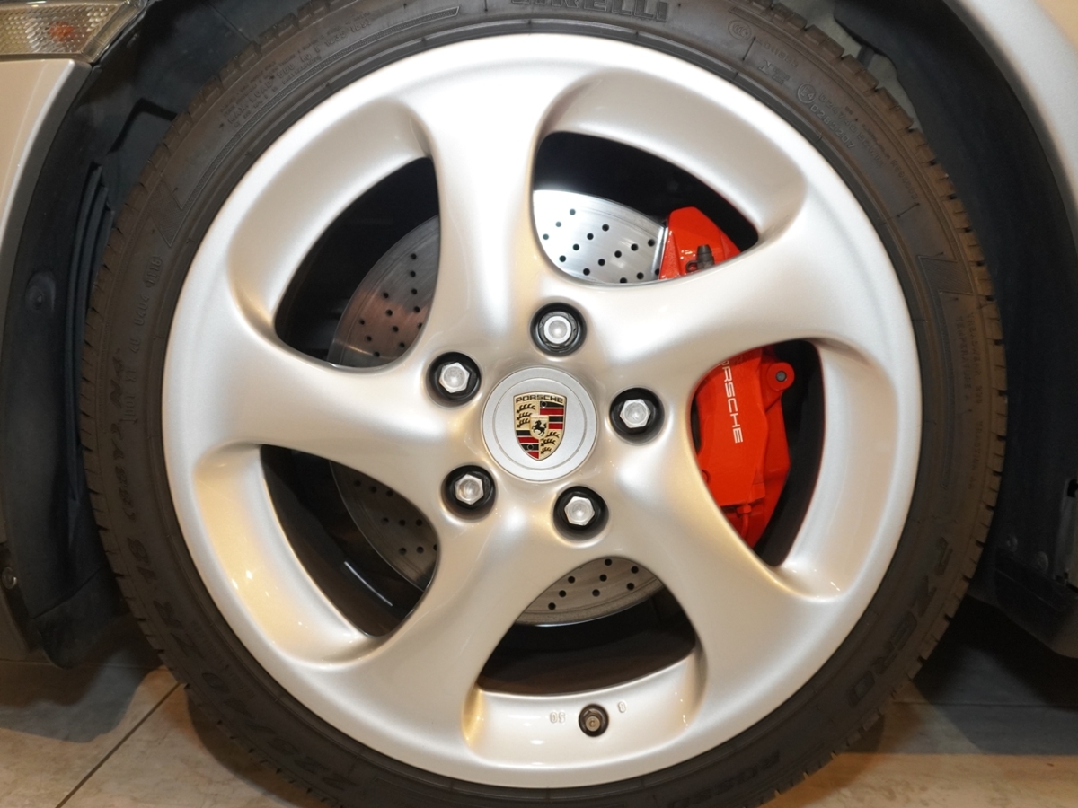 ポルシェ　911(Type996)