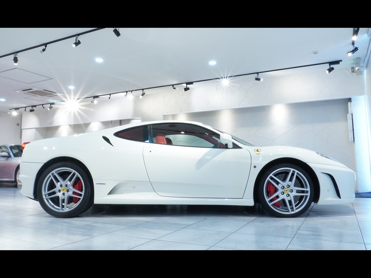 フェラーリ　F430