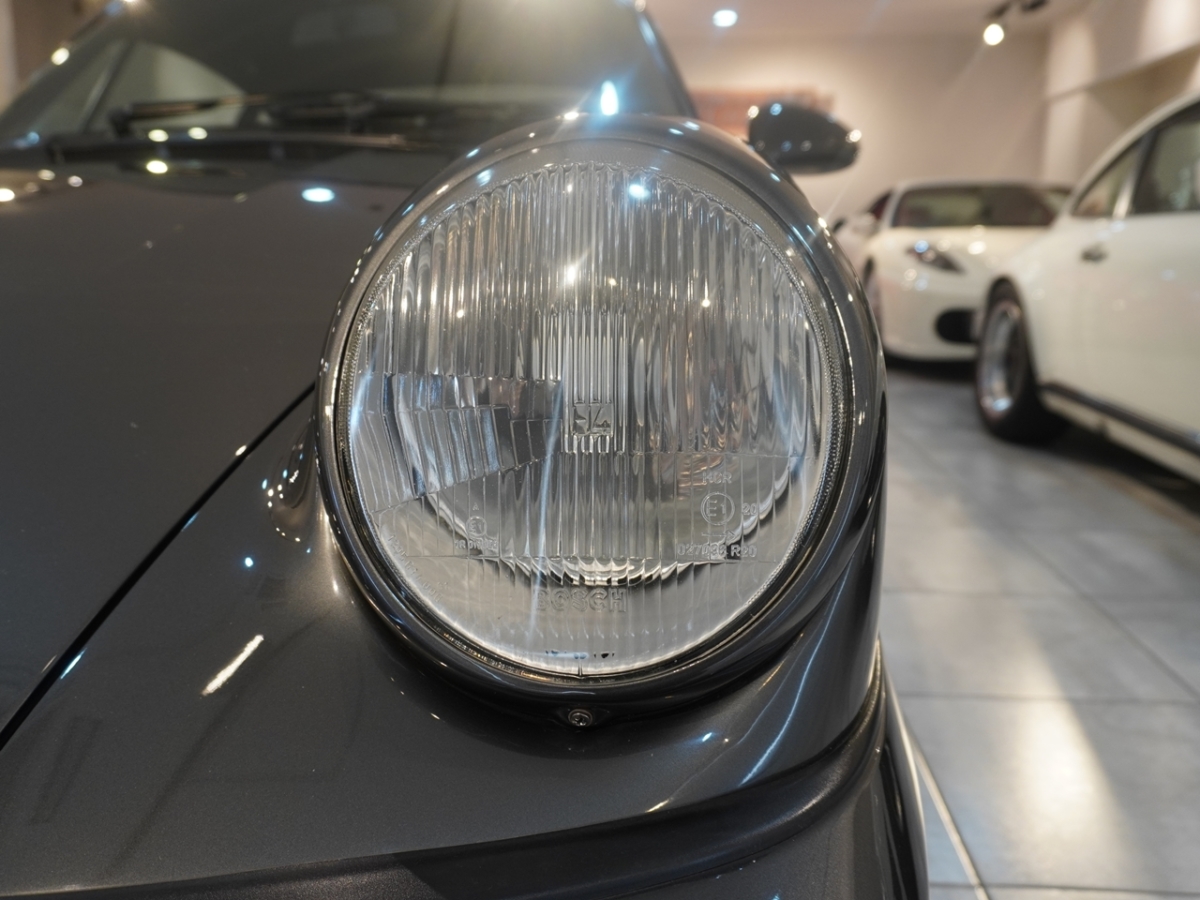 ポルシェ　911(Type964)