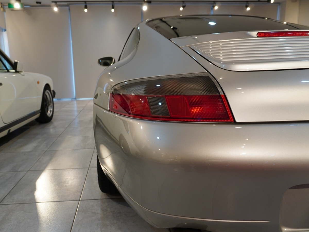 ポルシェ　911(Type996)