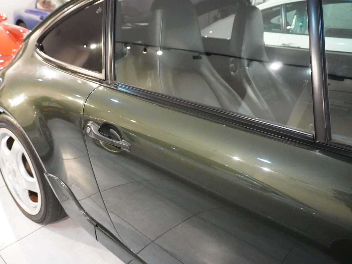 ポルシェ　911(Type964)