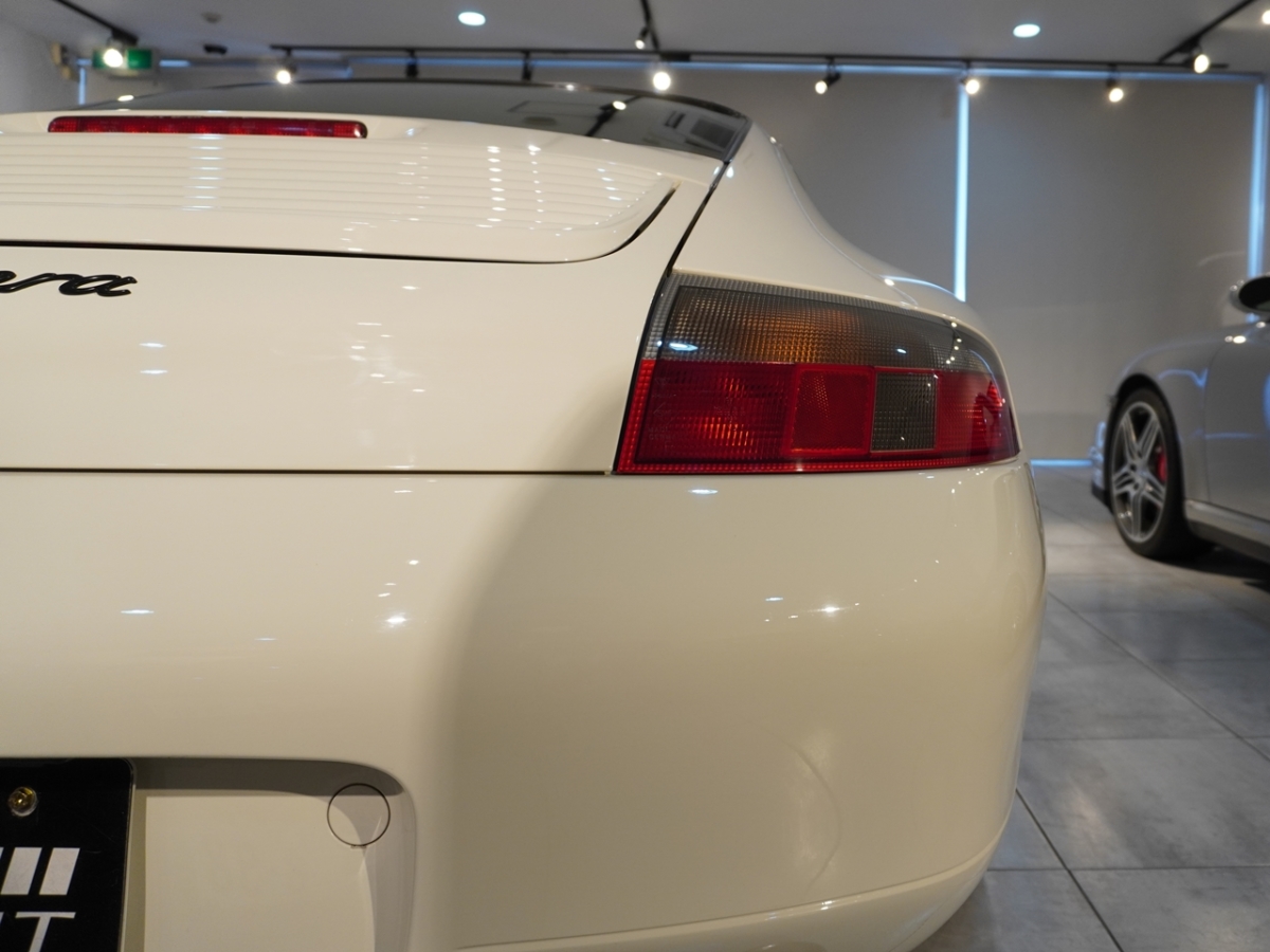 ポルシェ　911(Type996)