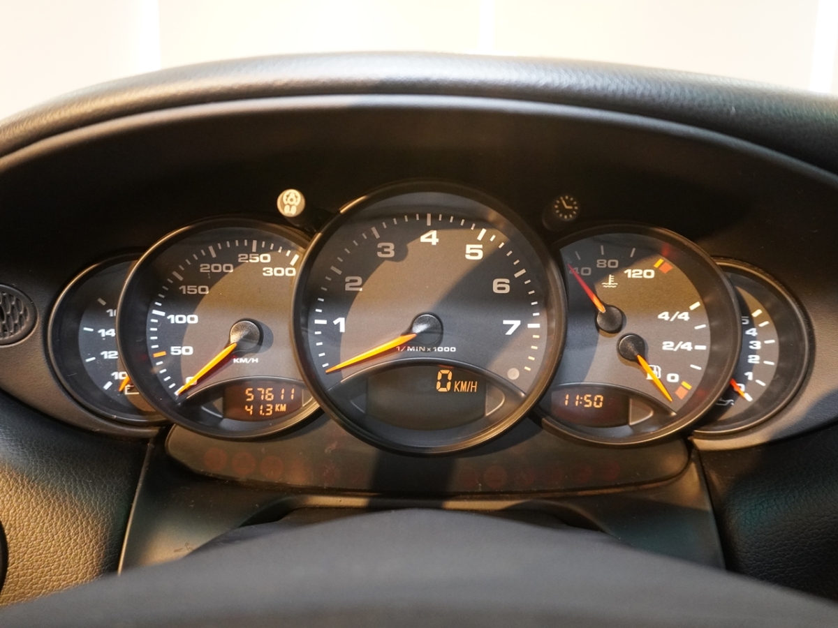 ポルシェ　911(Type996)