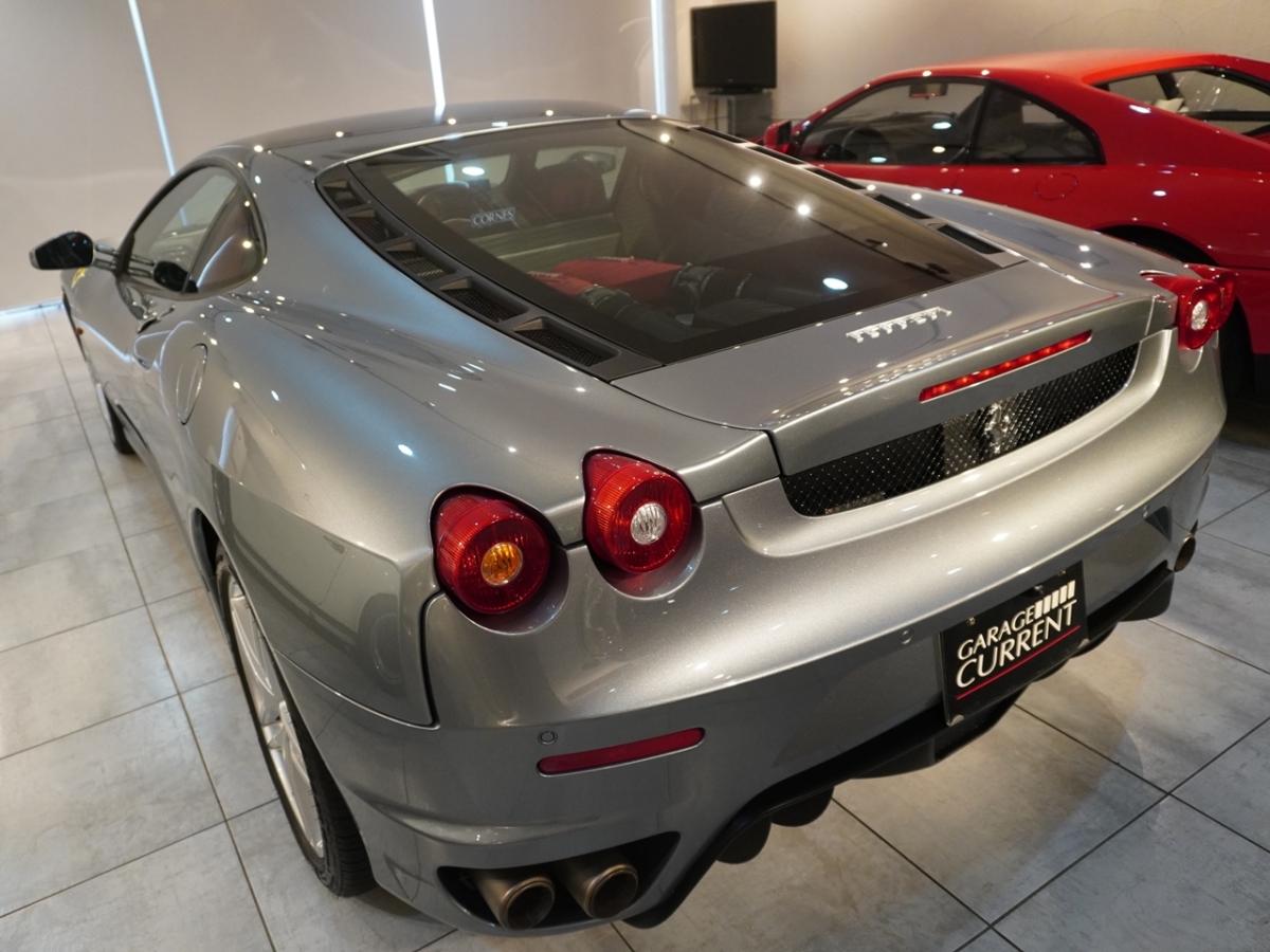 フェラーリ　F430