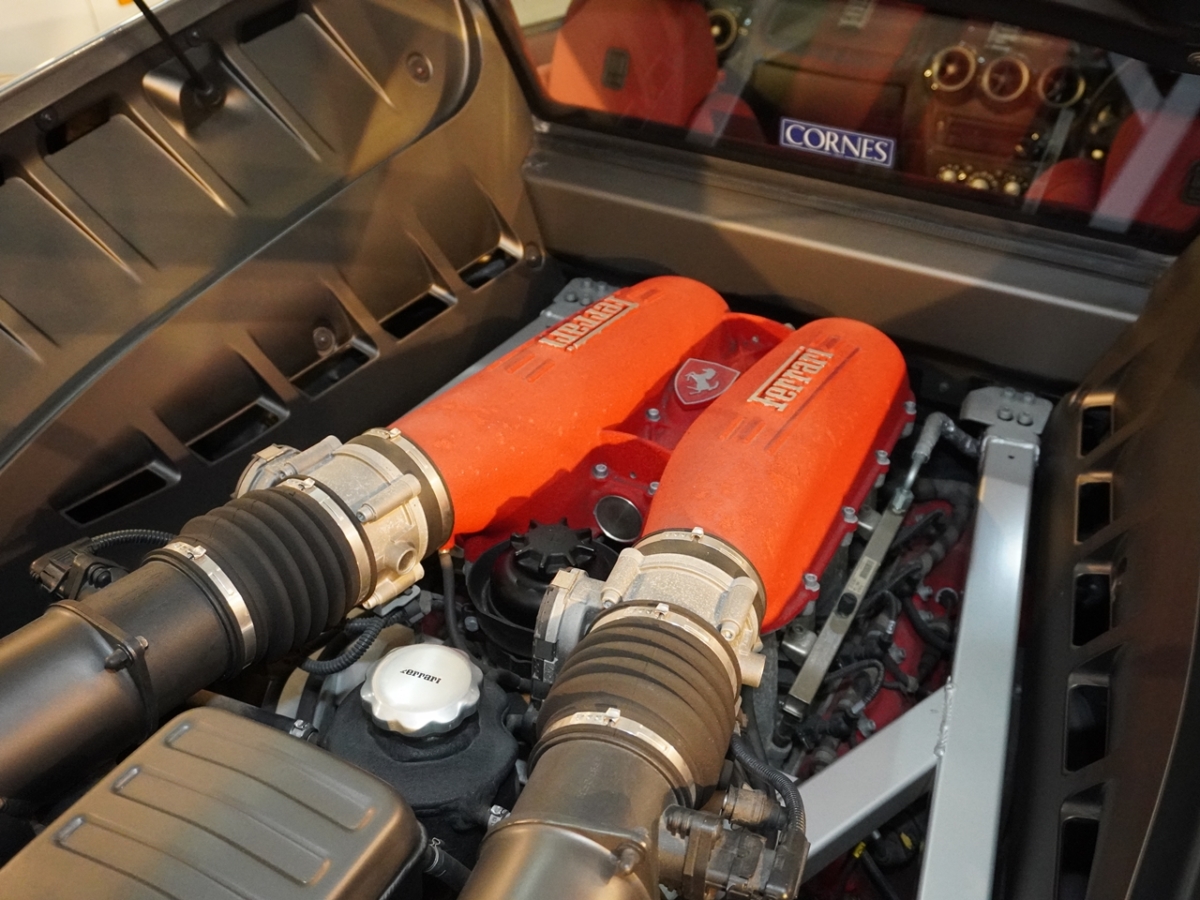 フェラーリ　F430