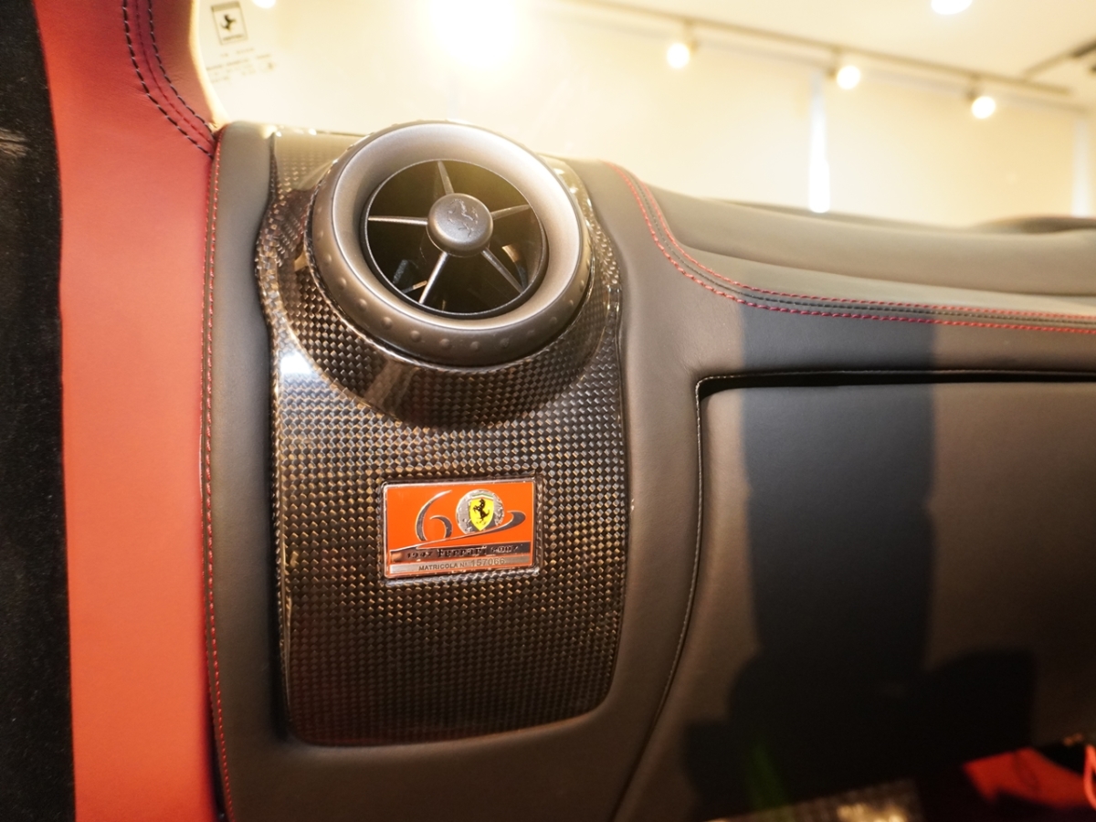 フェラーリ　F430
