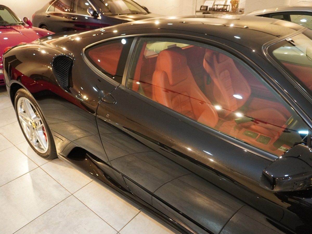 フェラーリ　F430