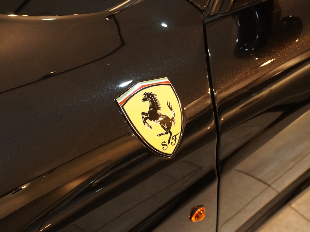 フェラーリ　F430