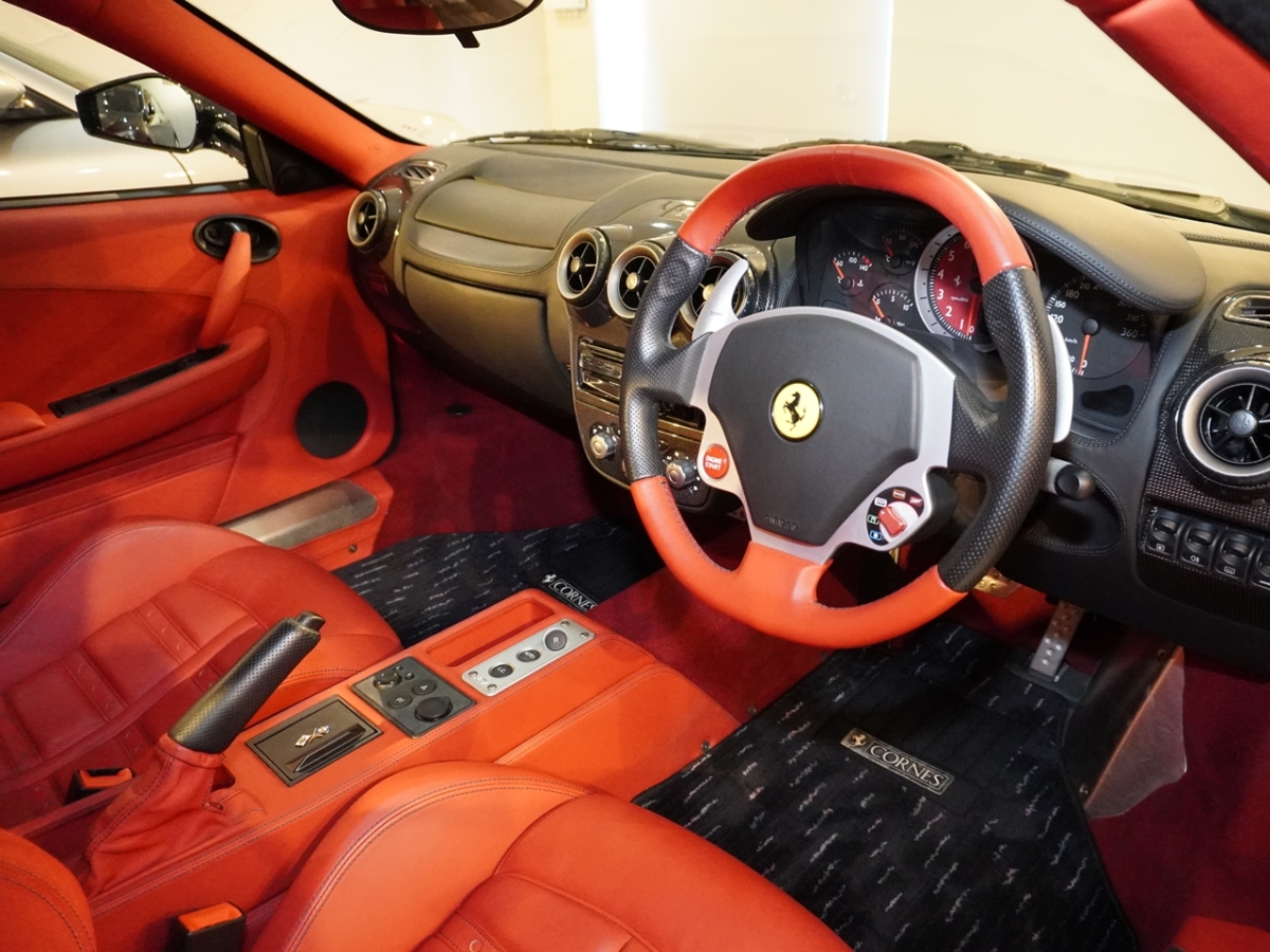フェラーリ　F430