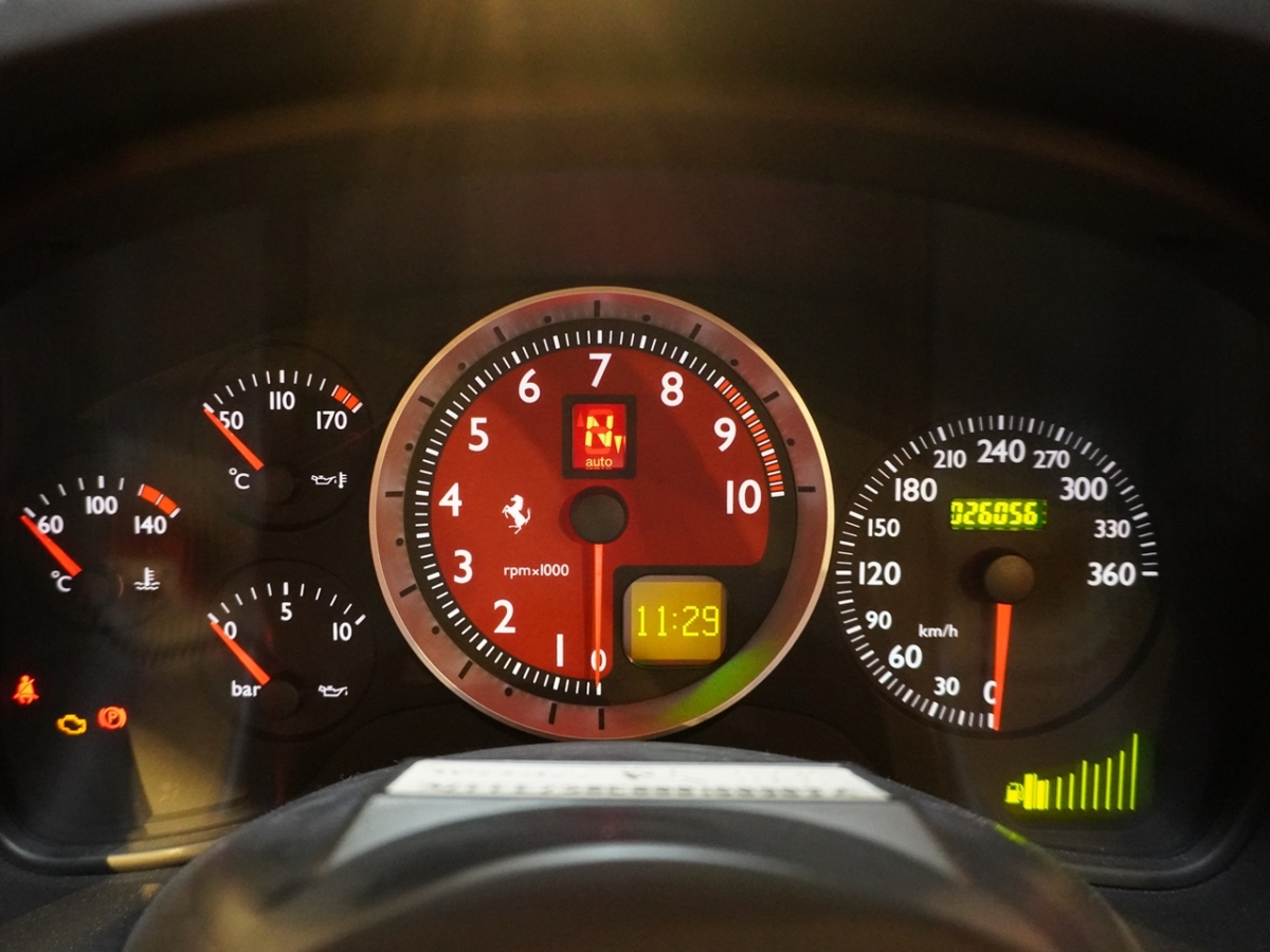 フェラーリ　F430