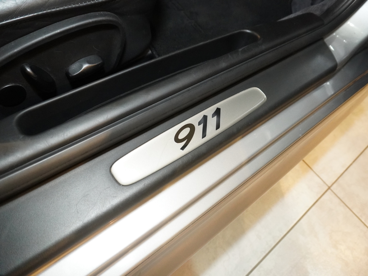 ポルシェ　911(Type996)