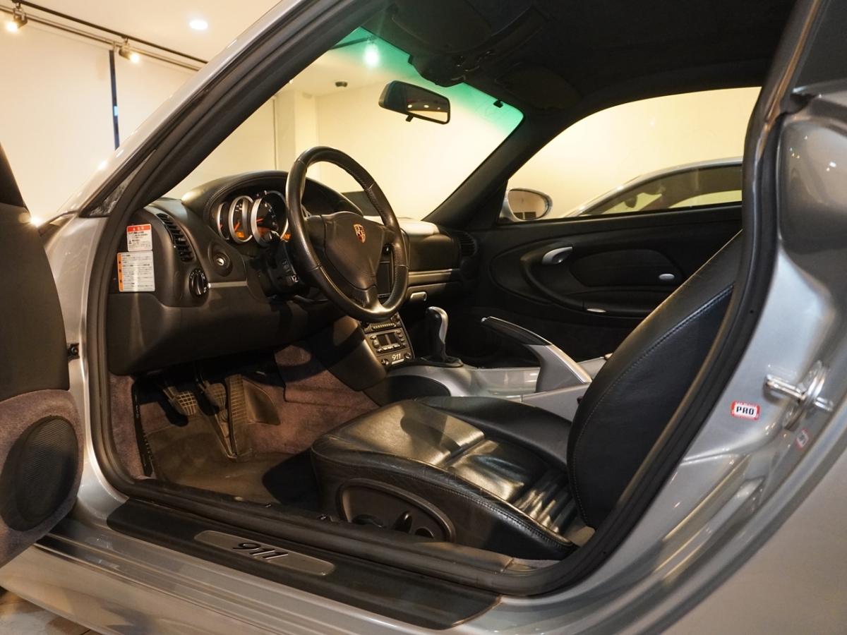 ポルシェ　911(Type996)