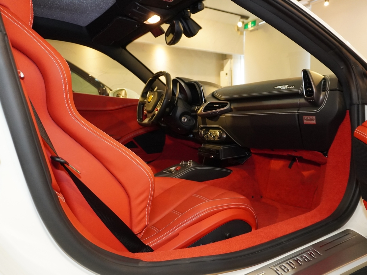 フェラーリ　458