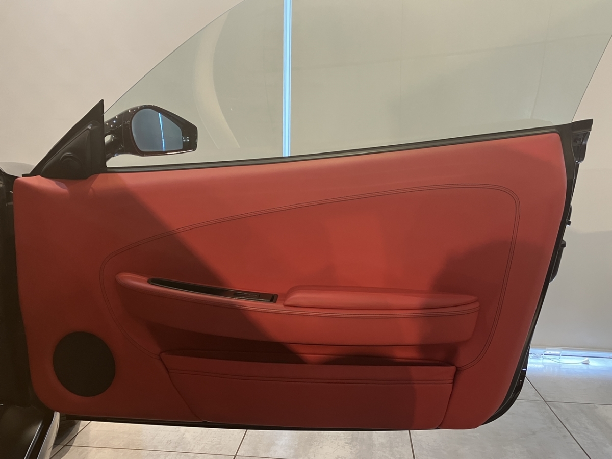フェラーリ　F430