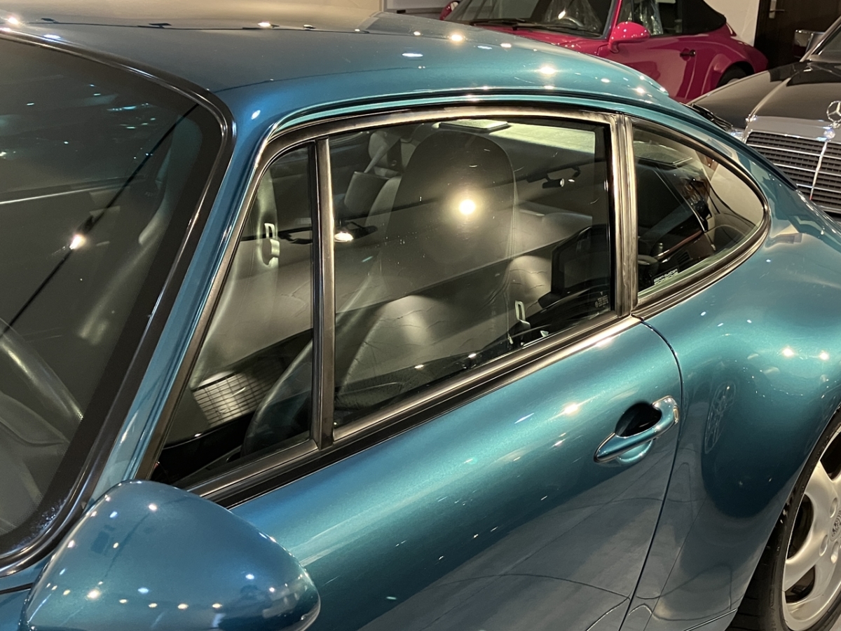 ポルシェ　911(Type993)