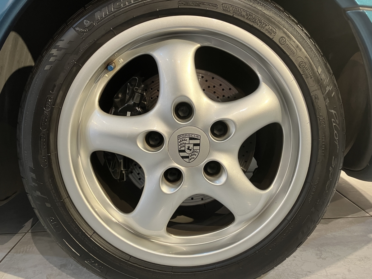 ポルシェ　911(Type993)