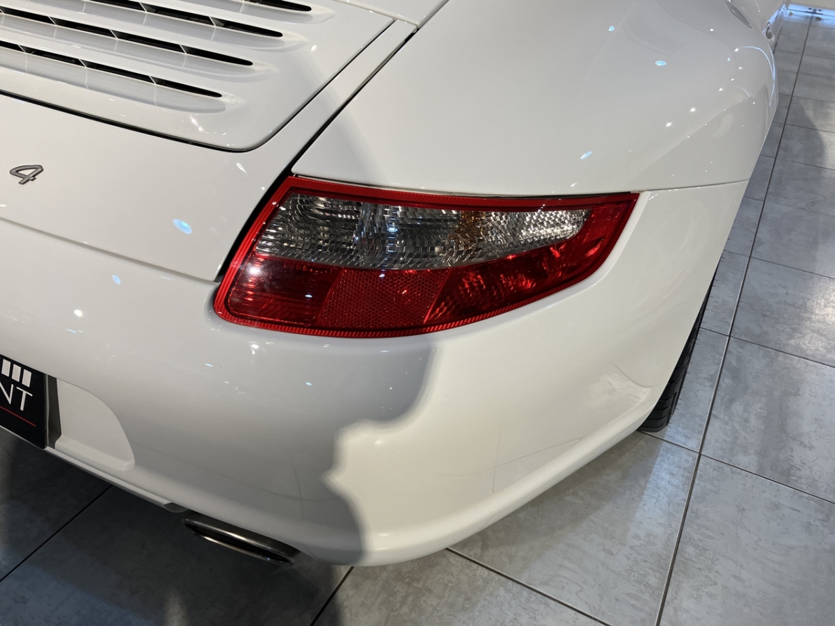 ポルシェ　911(Type997)