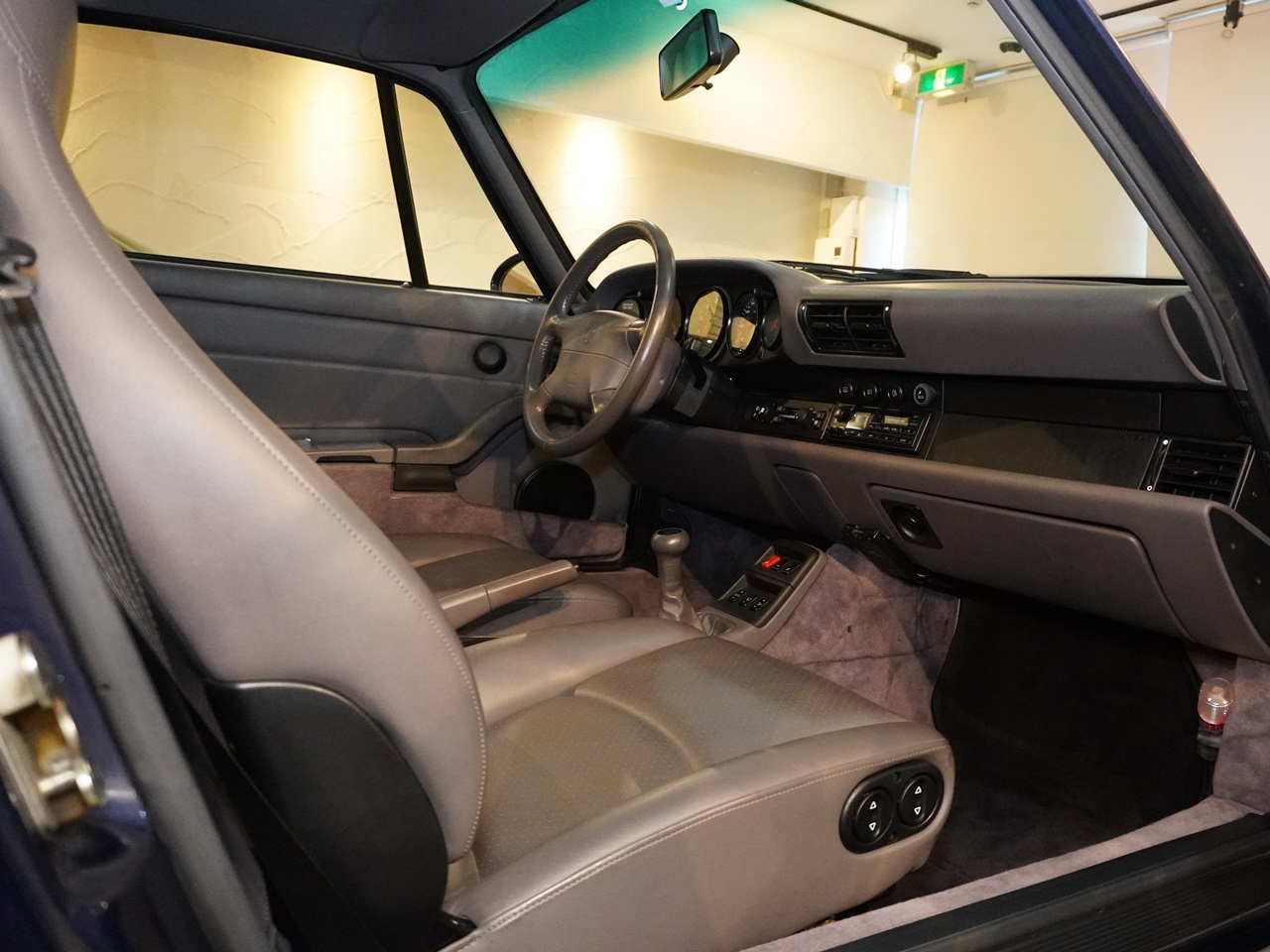 ポルシェ　911(Type993)