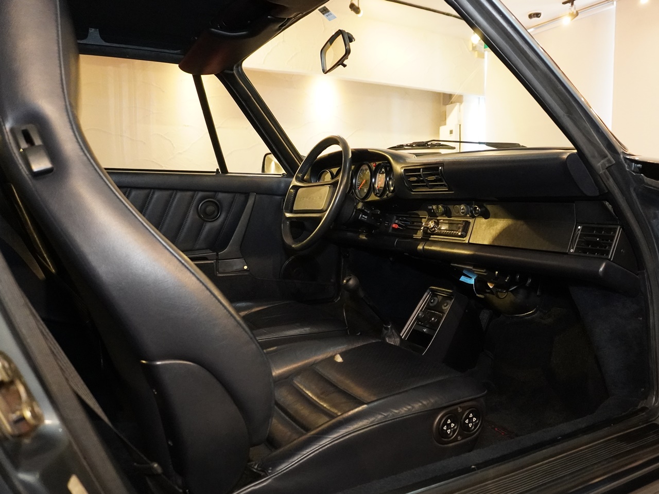 ポルシェ　911(Type930)